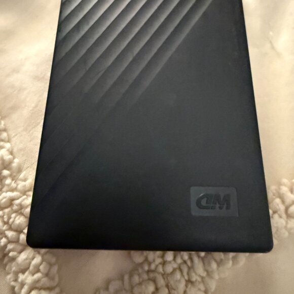 Bundle of 2 WD My Passport 2TB External Hard Drives – Black - Picture 3 of 7